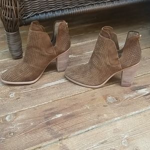 vince camuto farrier booties